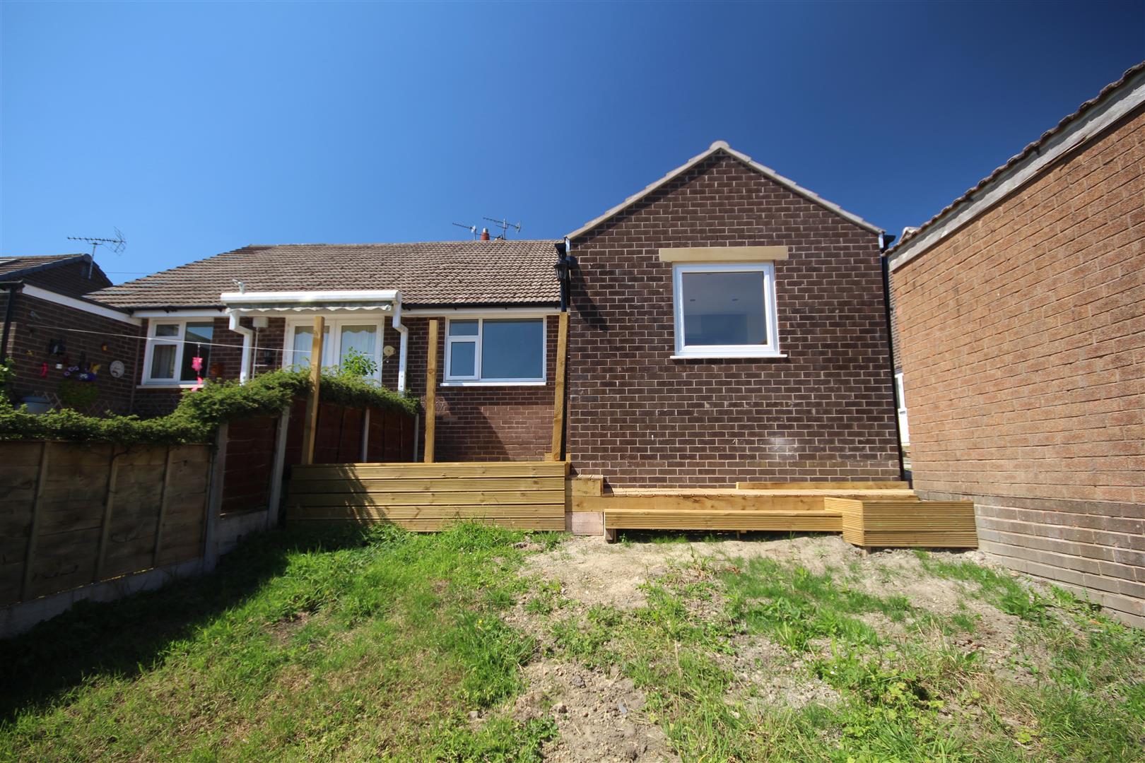 2 bedroom semi detached bungalow To Let in Sabden - IMG_8106.jpg
